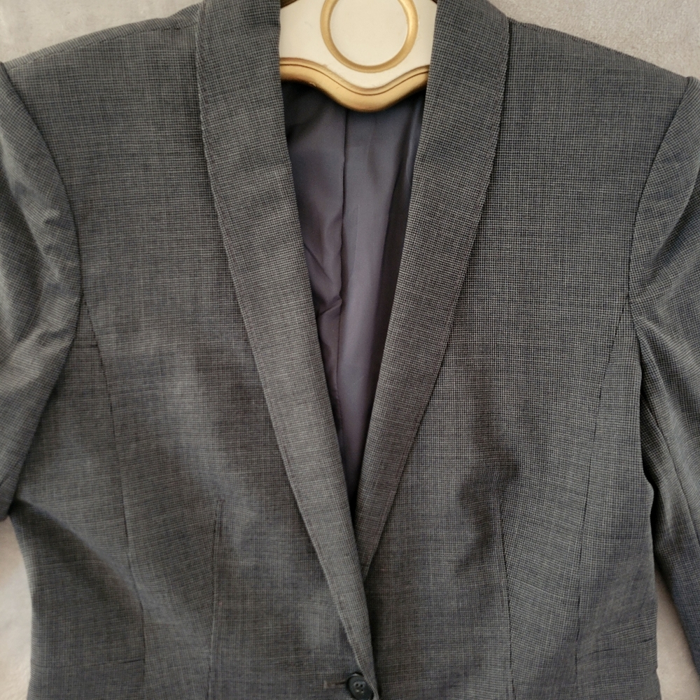 Ann Taylor Gray Micro Tooth One Button Blazer 8T (Tall) - Picture 2 of 13